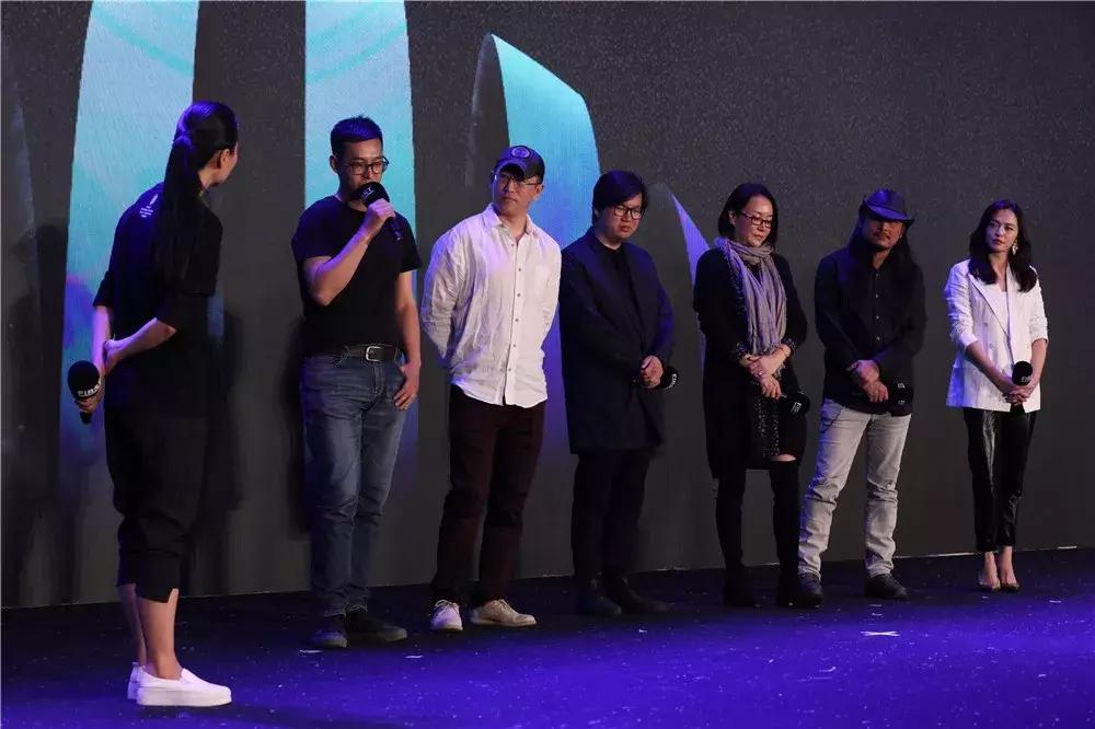 耐安演员，科技重塑生活体验的力量之星