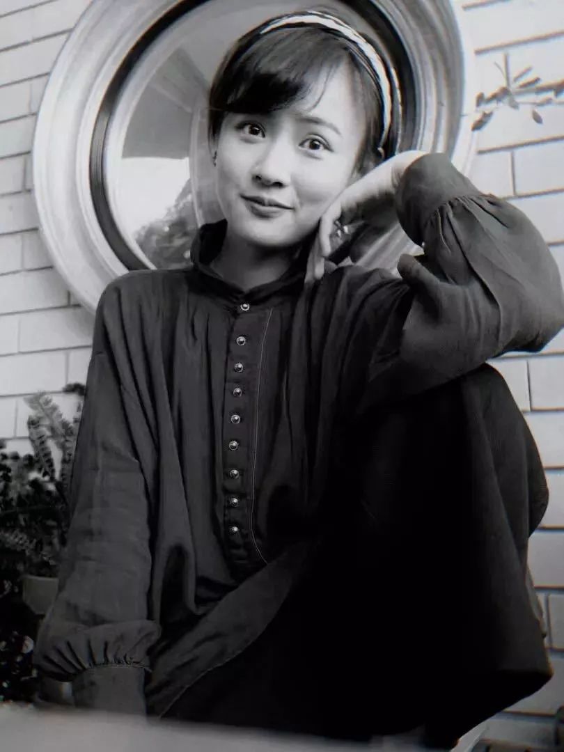 鲜青洋演员，星光璀璨，时代演艺之声