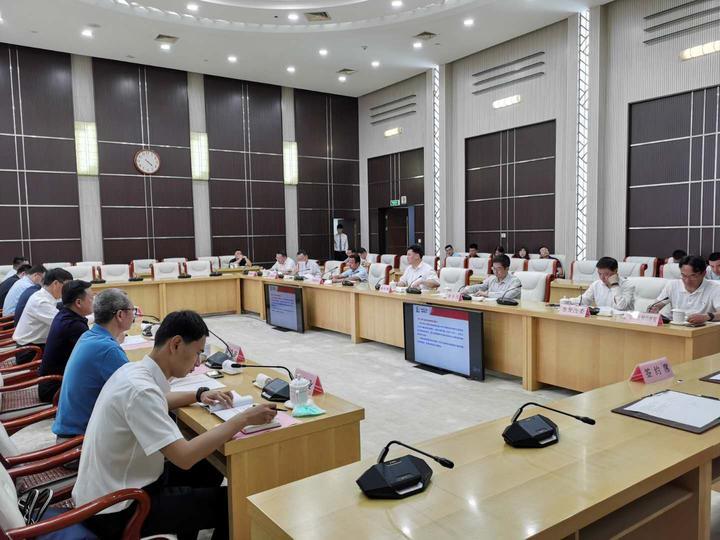 2024新奥免费看的资料,专业数据点明方法_多元文化版64.496